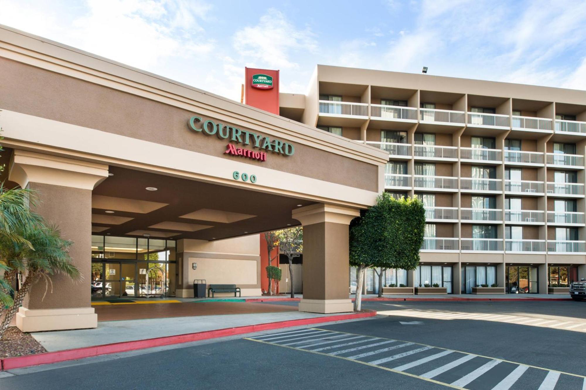 מלון Courtyard By Marriott Oxnard/Ventura מראה חיצוני תמונה
