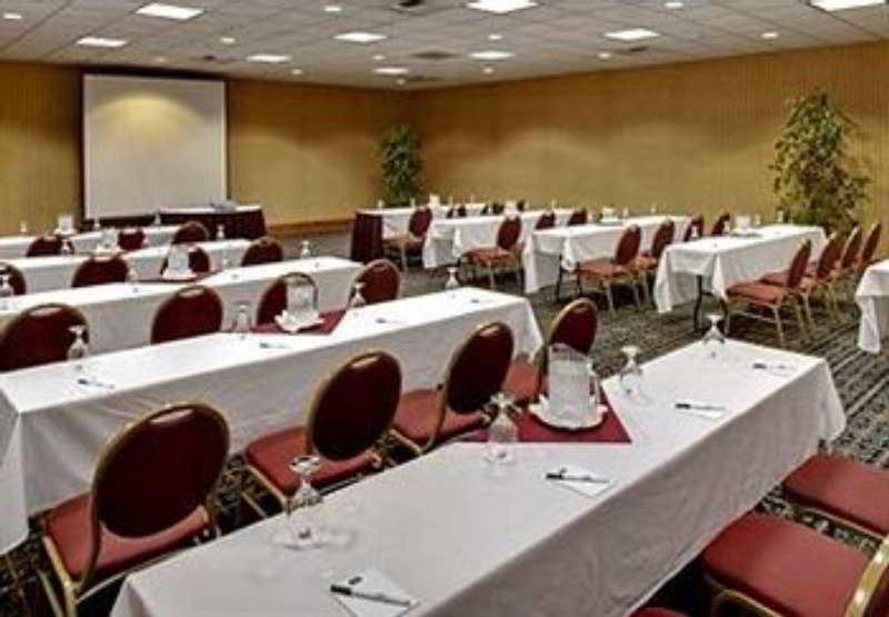 מלון Courtyard By Marriott Oxnard/Ventura מתקנים תמונה