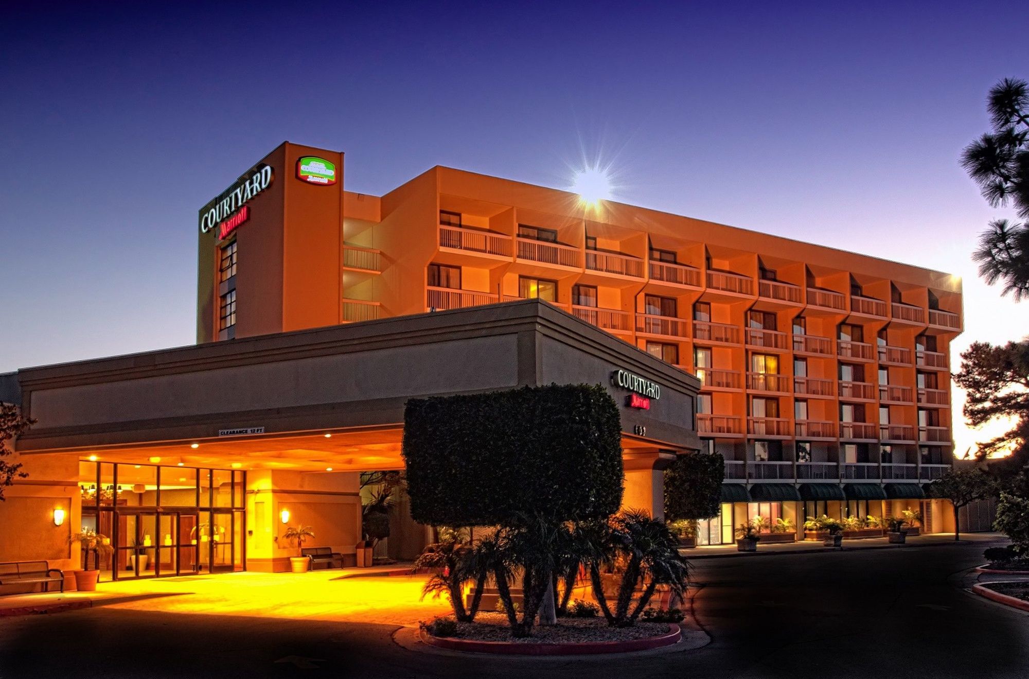 מלון Courtyard By Marriott Oxnard/Ventura מראה חיצוני תמונה
