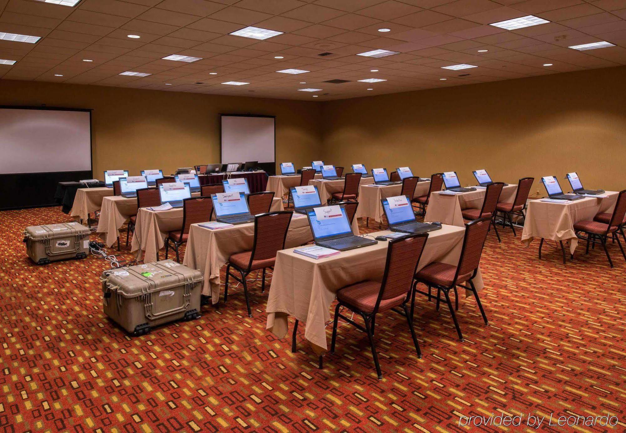 מלון Courtyard By Marriott Oxnard/Ventura מראה חיצוני תמונה