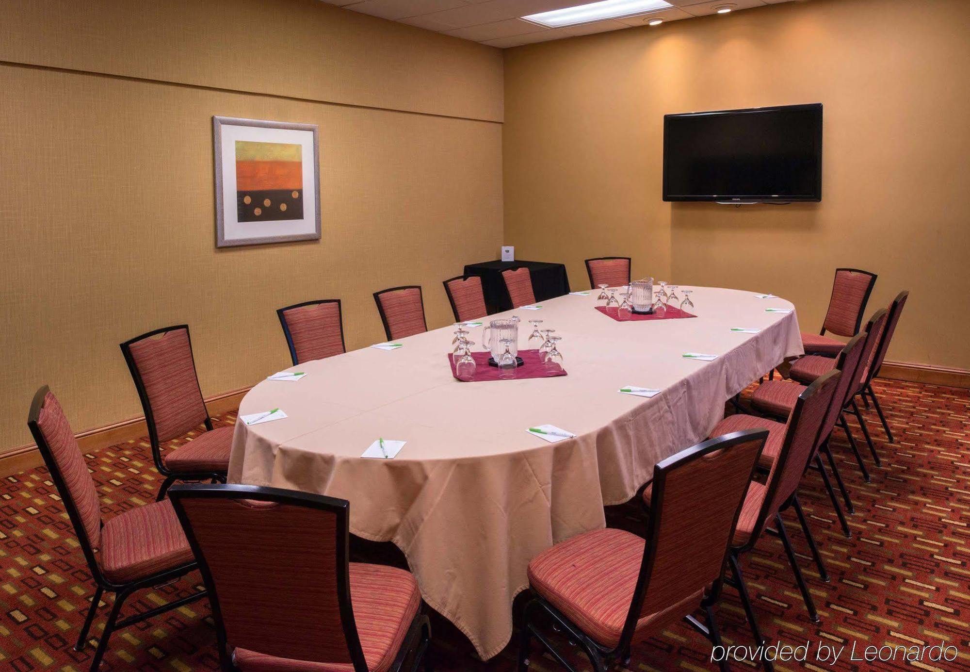 מלון Courtyard By Marriott Oxnard/Ventura מראה חיצוני תמונה