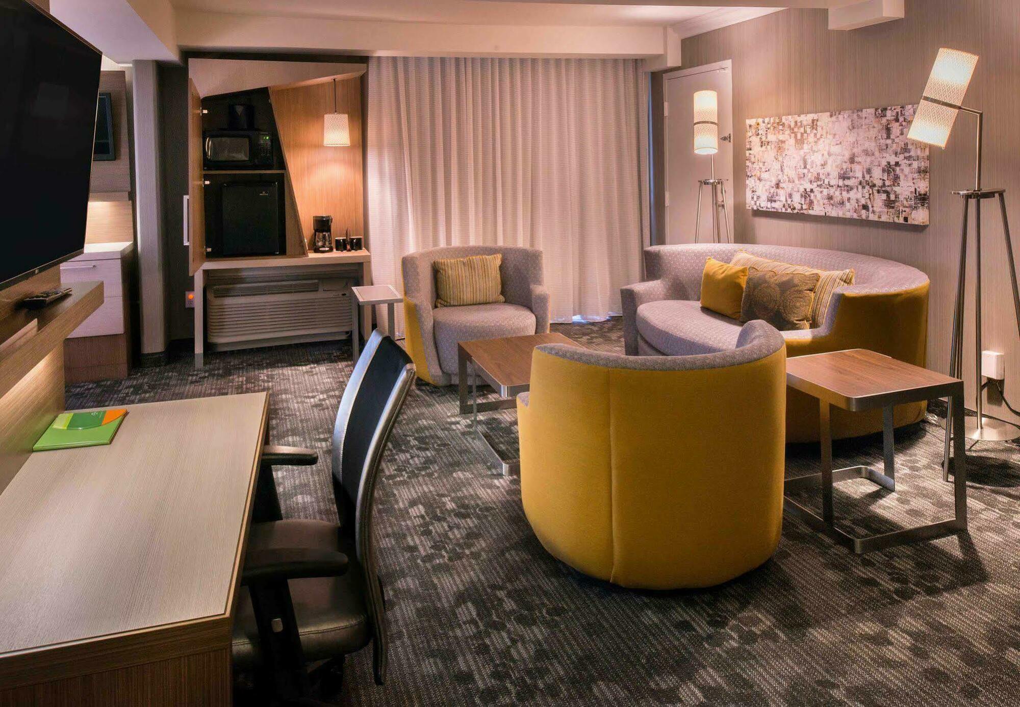 מלון Courtyard By Marriott Oxnard/Ventura מראה חיצוני תמונה