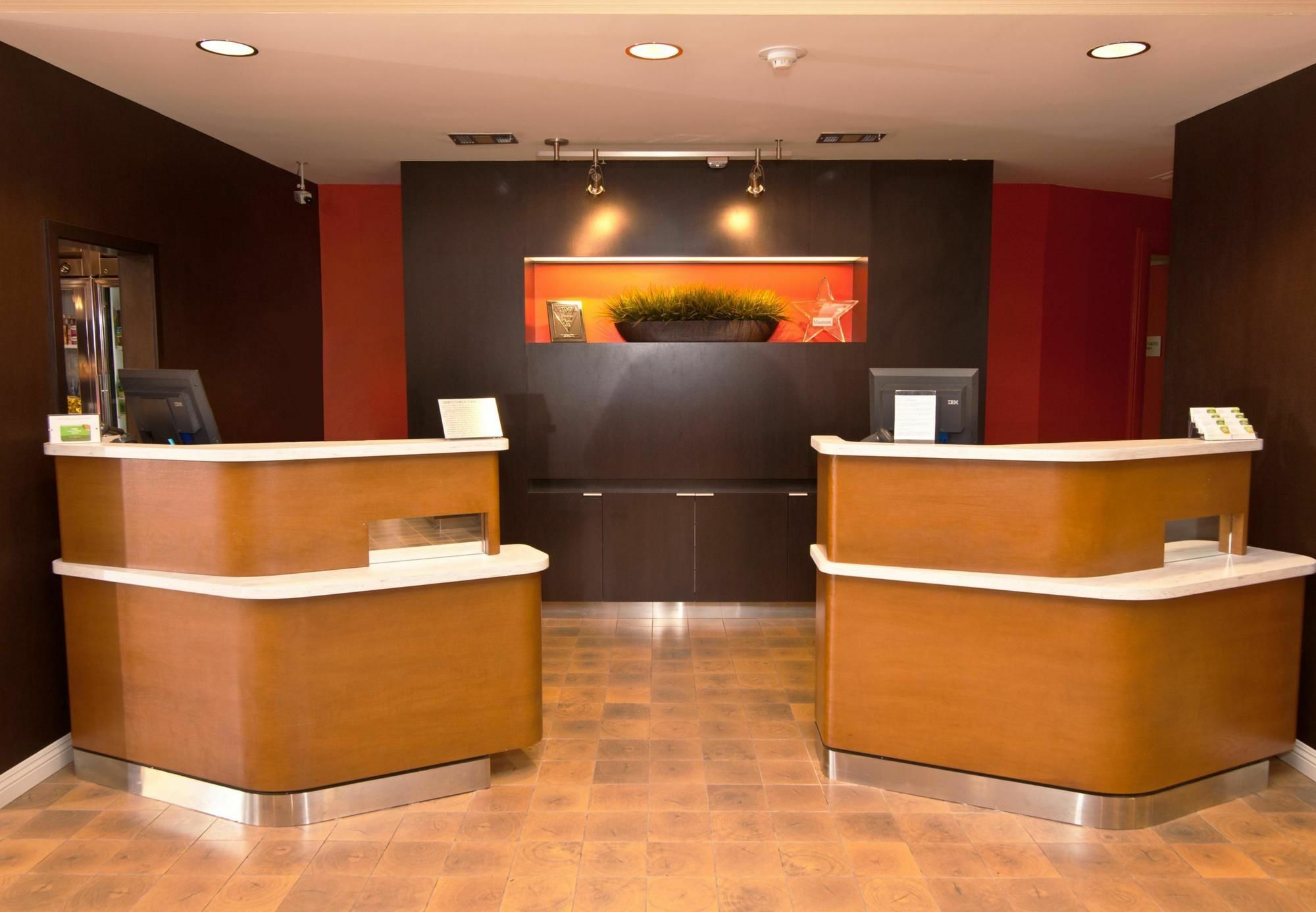 מלון Courtyard By Marriott Oxnard/Ventura מראה חיצוני תמונה