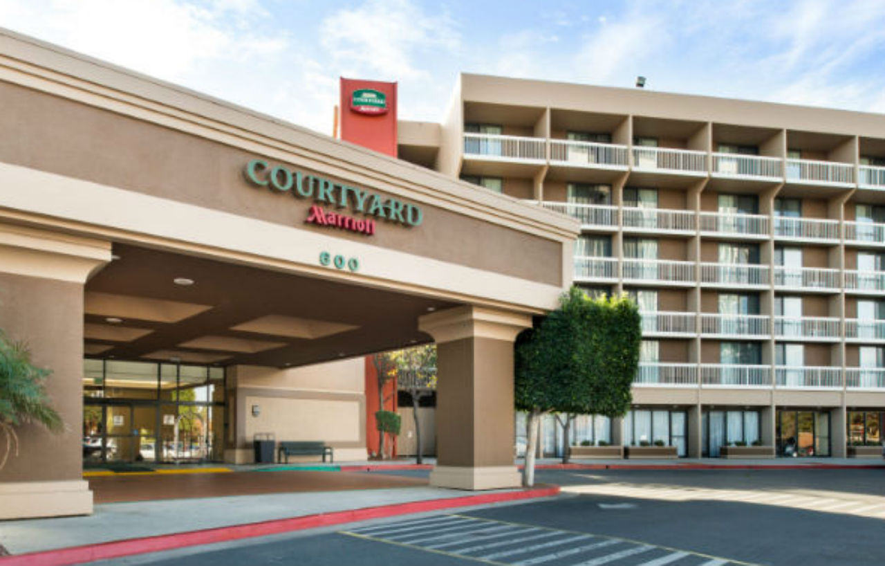 מלון Courtyard By Marriott Oxnard/Ventura מראה חיצוני תמונה